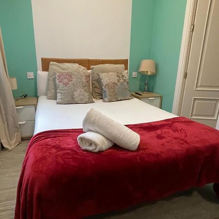 Apartment In The Center Of مدريد المظهر الخارجي الصورة